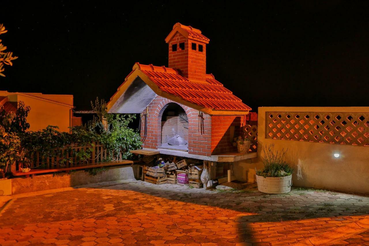 Villa Rako Dugi Rat Exterior foto